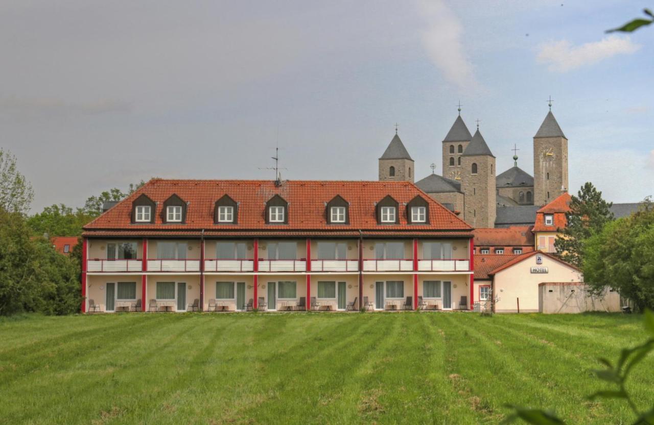 Flair-Hotel Zum Benediktiner Schwarzach am Main Exterior photo